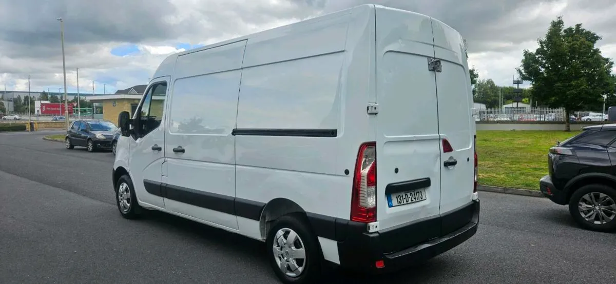 NISSAN NV400 NEW CVRT - Image 4