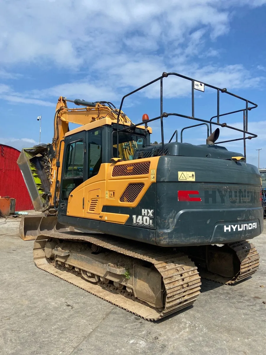 Hyundia 140HX - Image 2