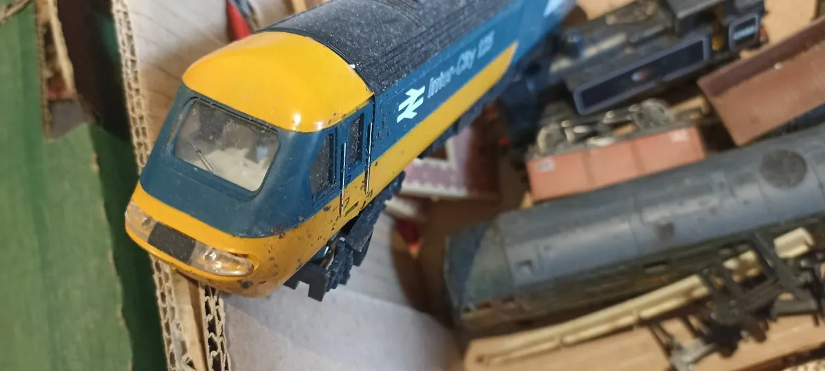 Train Set and Track - Image 3