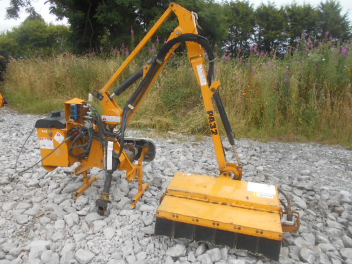 MCCONNEL PA32 ELECTRIC S/BOX - Image 1