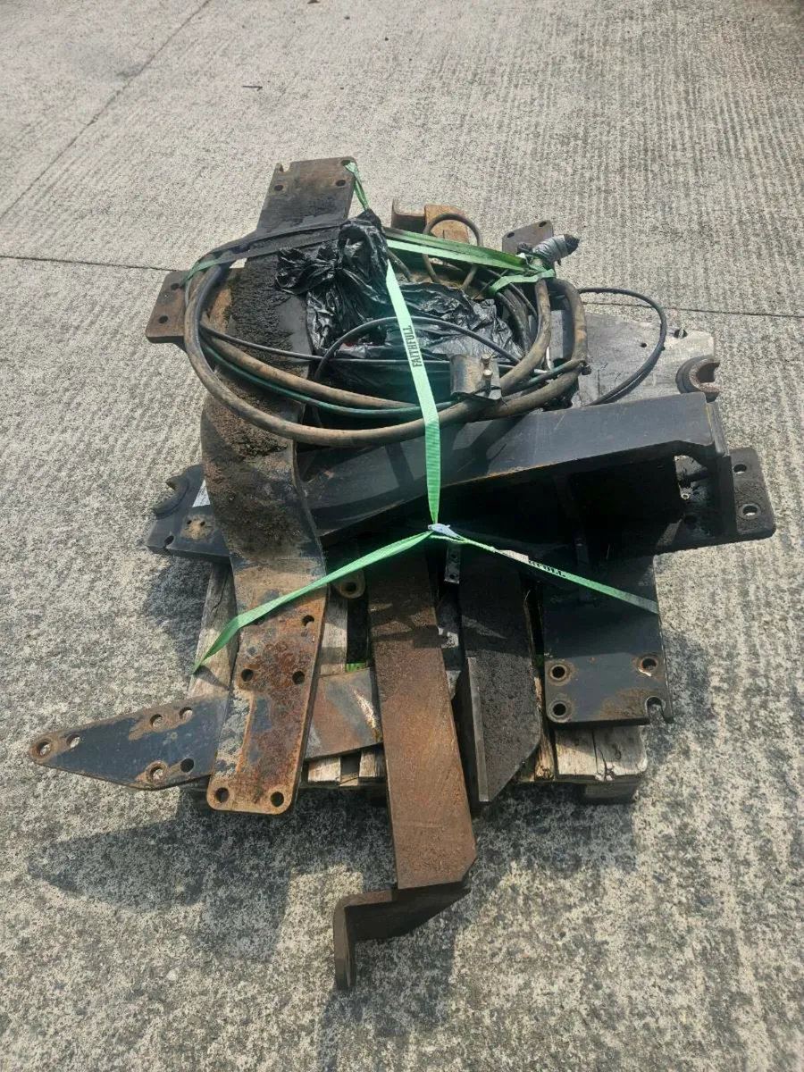 New holland Tm loader brackets and hyd kit. - Image 1