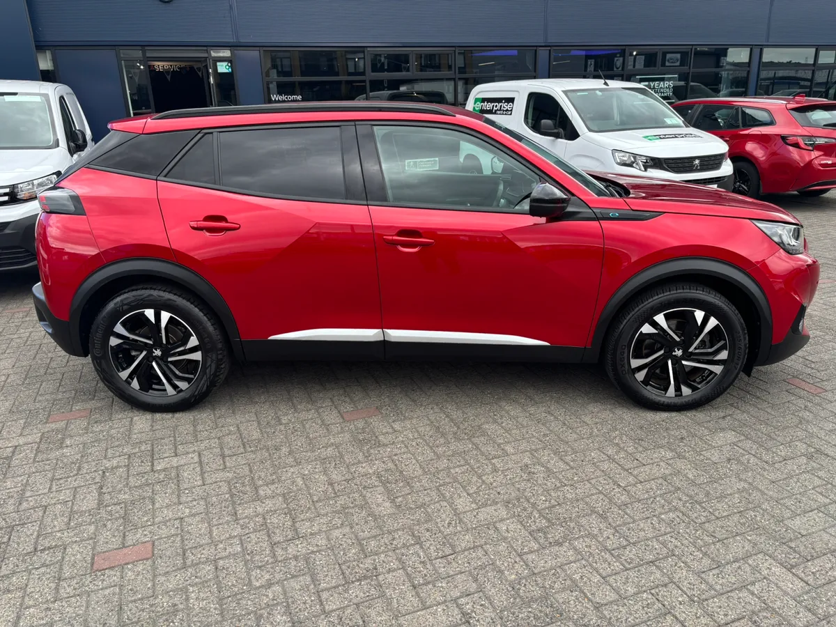 2021 Peugeot 2008 eAllure 50kwh - Image 3