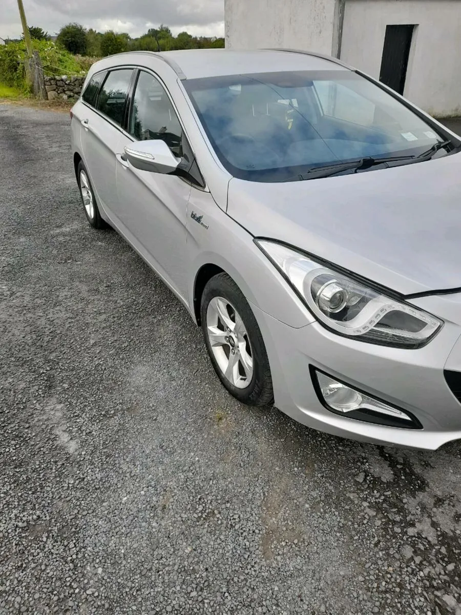 Hyundai i40 estate 1.7 diesel - Image 4
