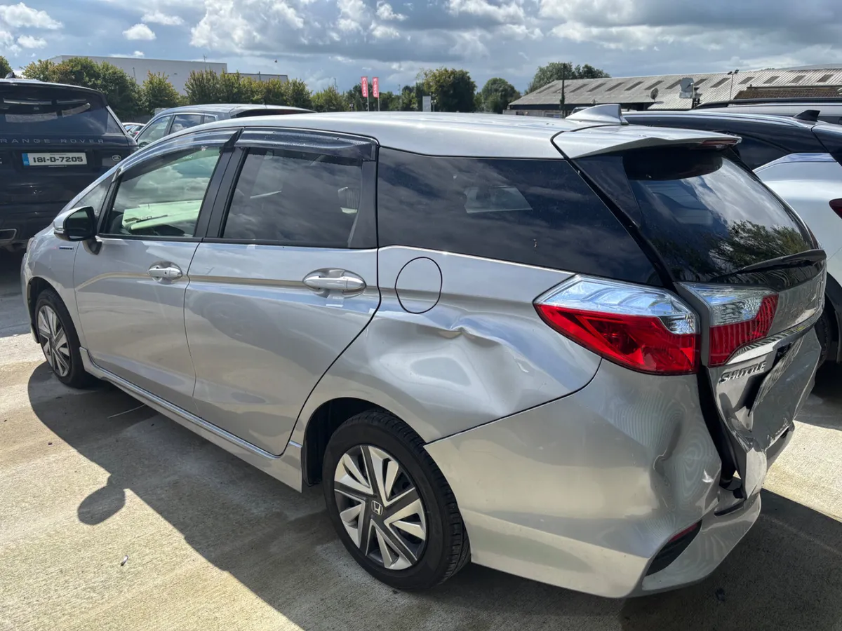 19 Shuttle Hybrid 80km NCT 11/26 Drives - Image 4