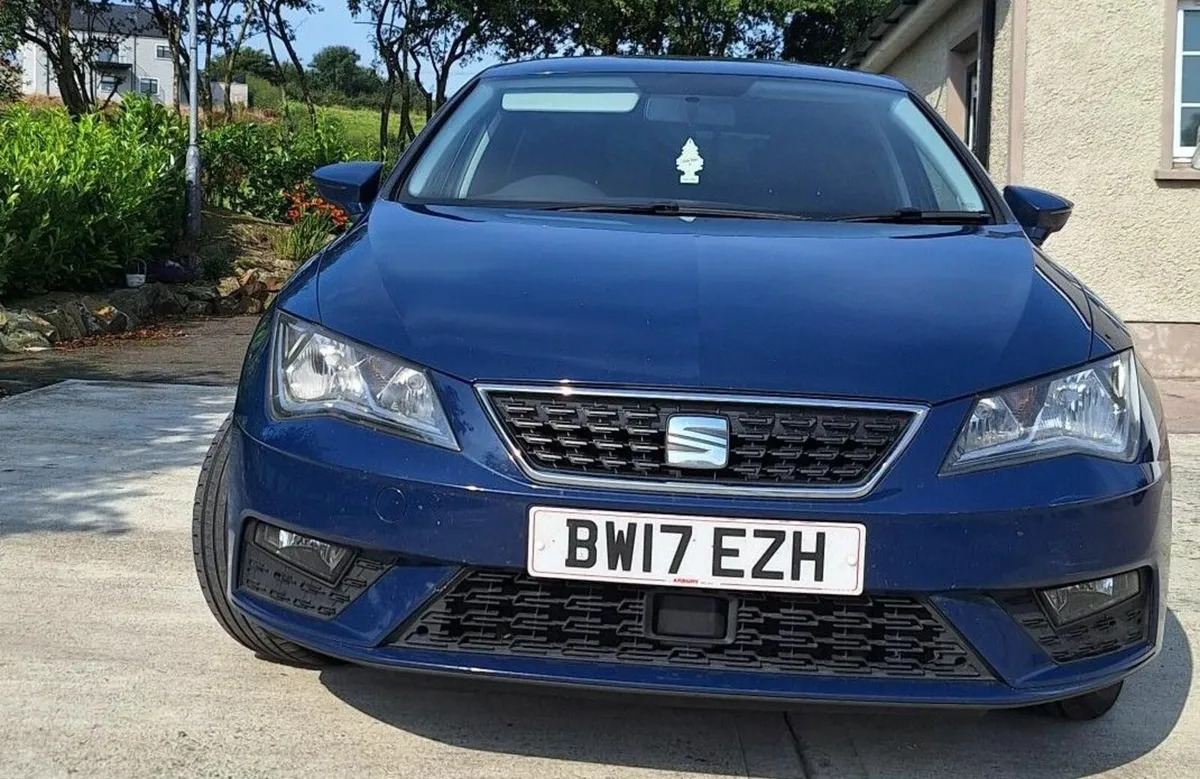 2017 SEAT Leon 1.6 TDI SE Dynamic Technology - Image 2