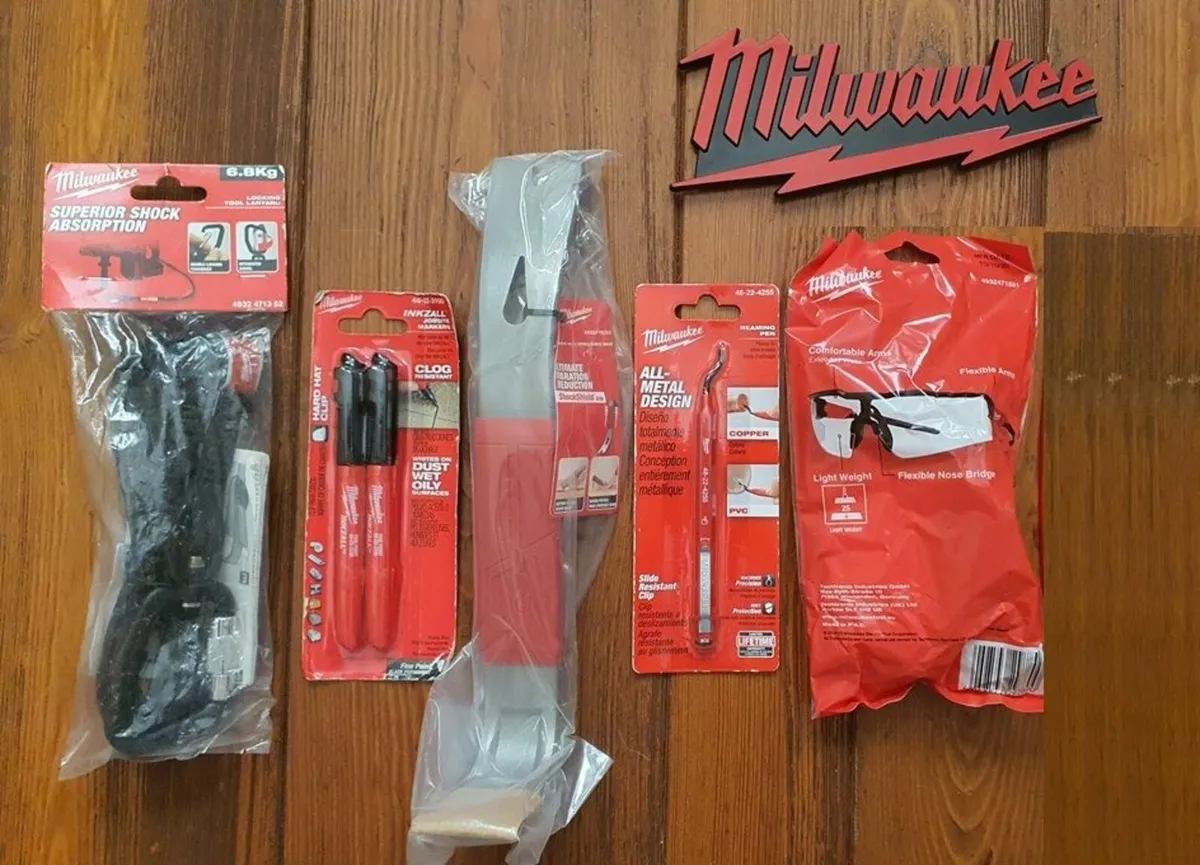 Milwaukee hand tools, tapes, screwdrivers, blades - Image 2