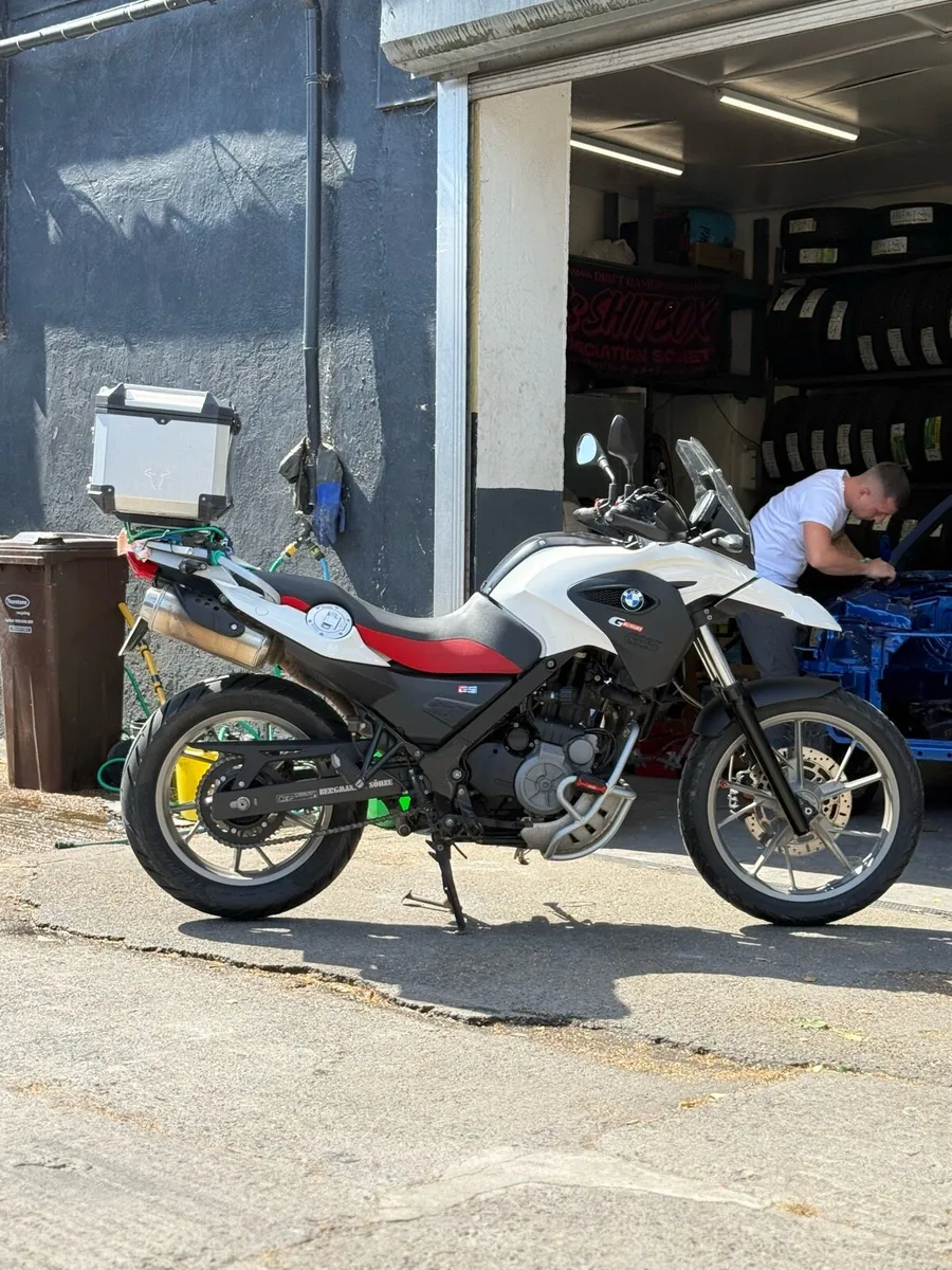 BMW G650GS 2013 - Image 1