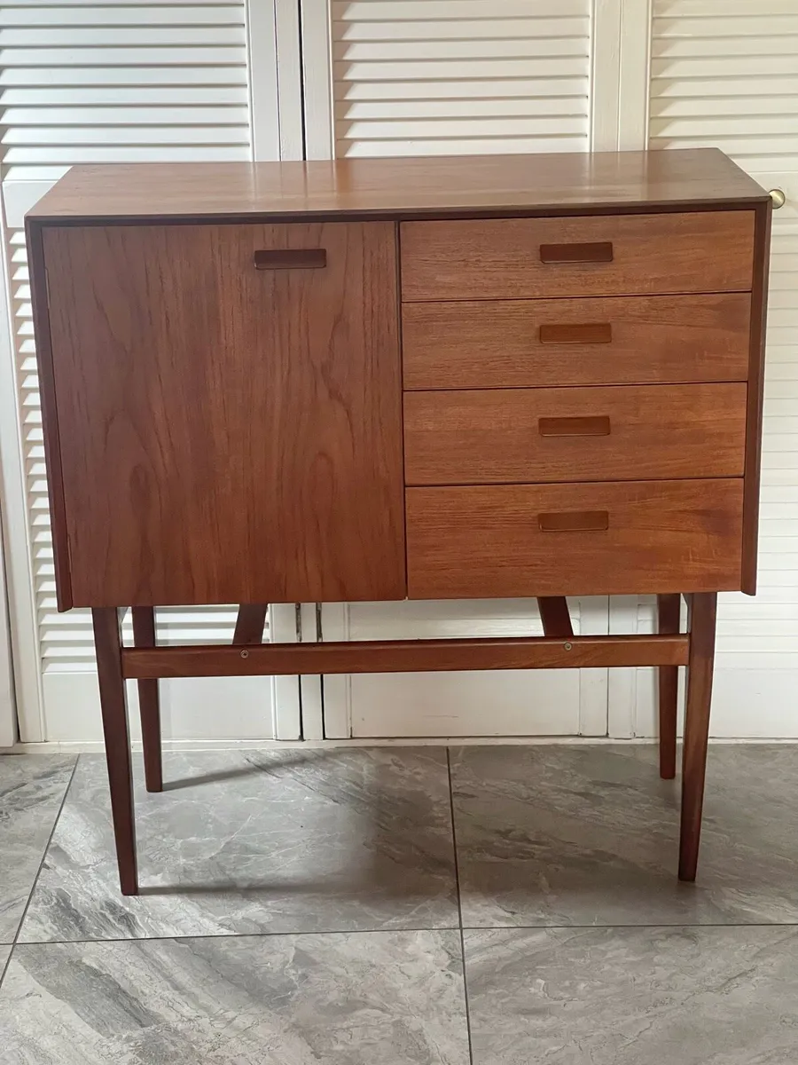 Mid century G plan compact - Image 1
