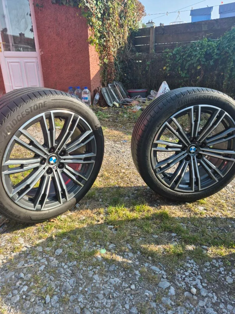 19” Genuine BMW Alloy Wheels - Image 3