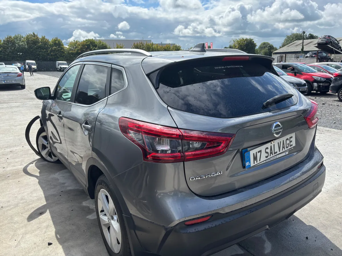 18 Qashqai SV 1.5 Diesel 180km Starting - Image 4
