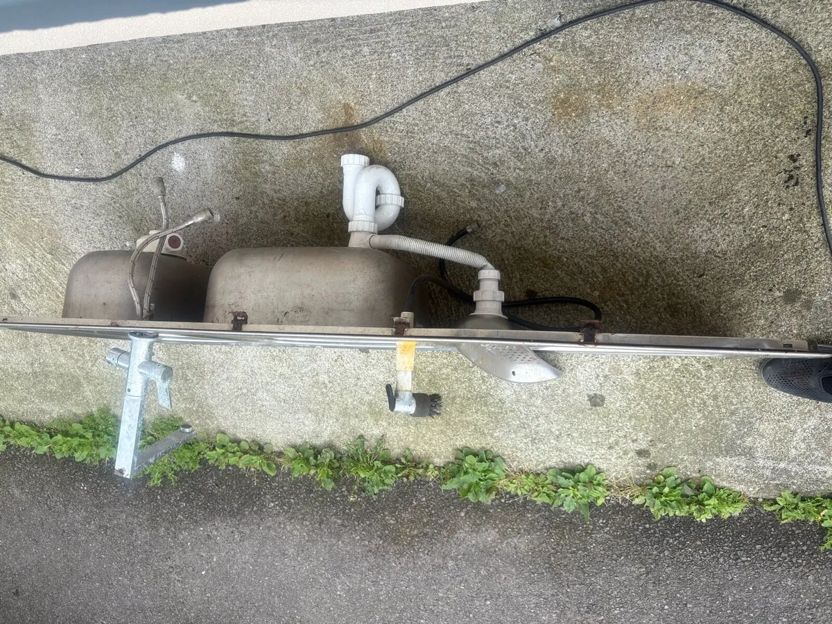 Stainless steel sink free collection only - Image 2