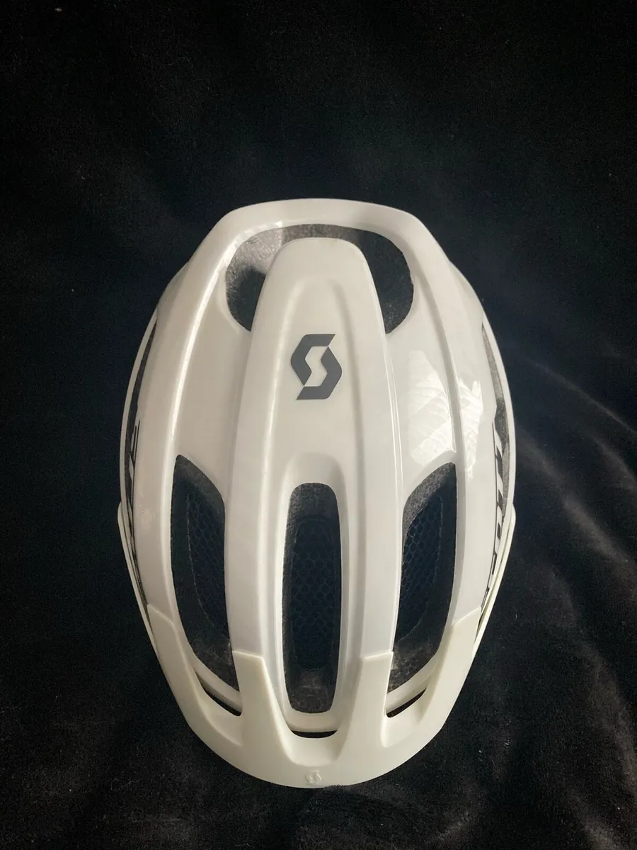White scott supra plus bike helmet - Image 2