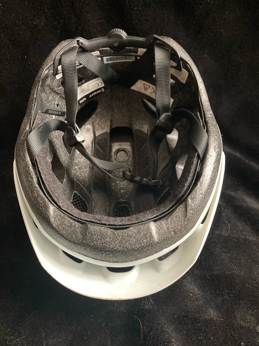 White scott supra plus bike helmet - Image 3