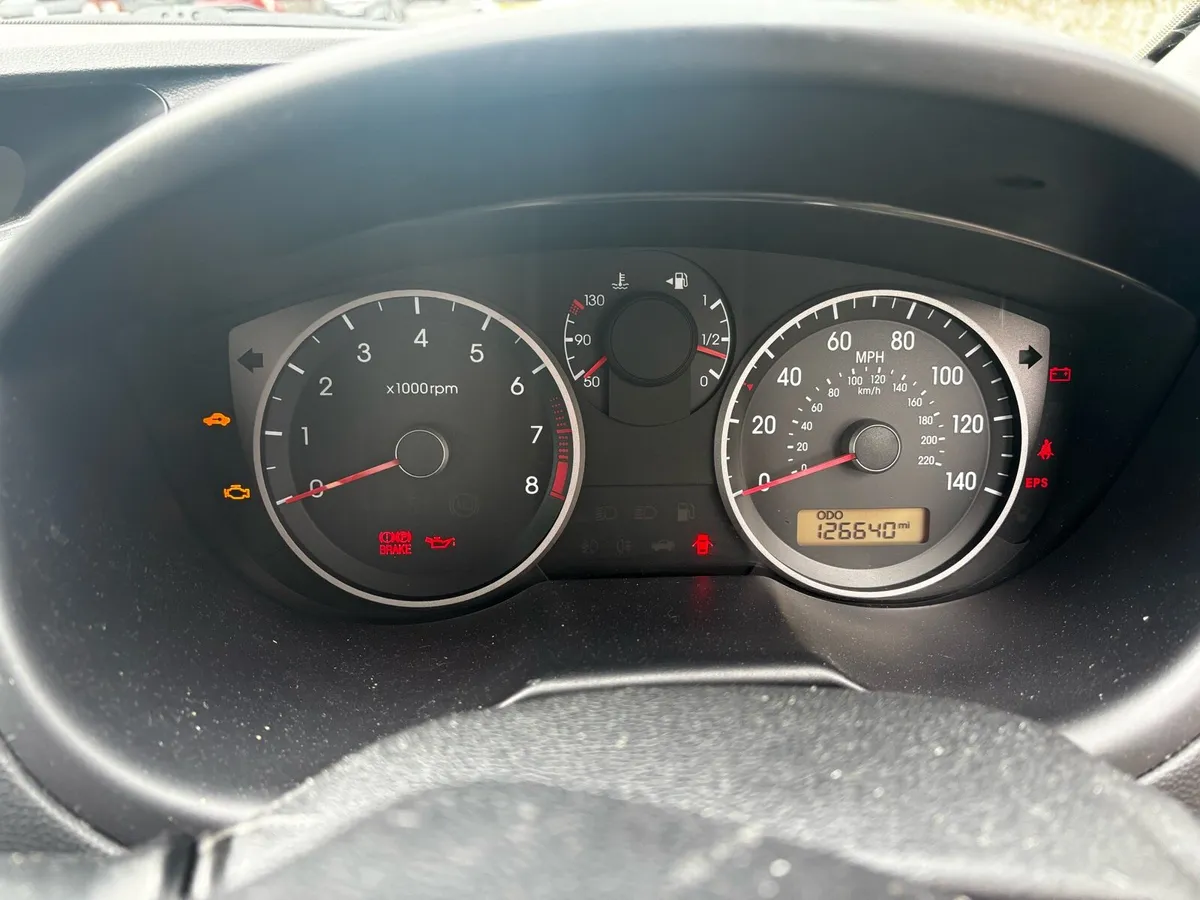 Hyundai i20 2010 - Image 3