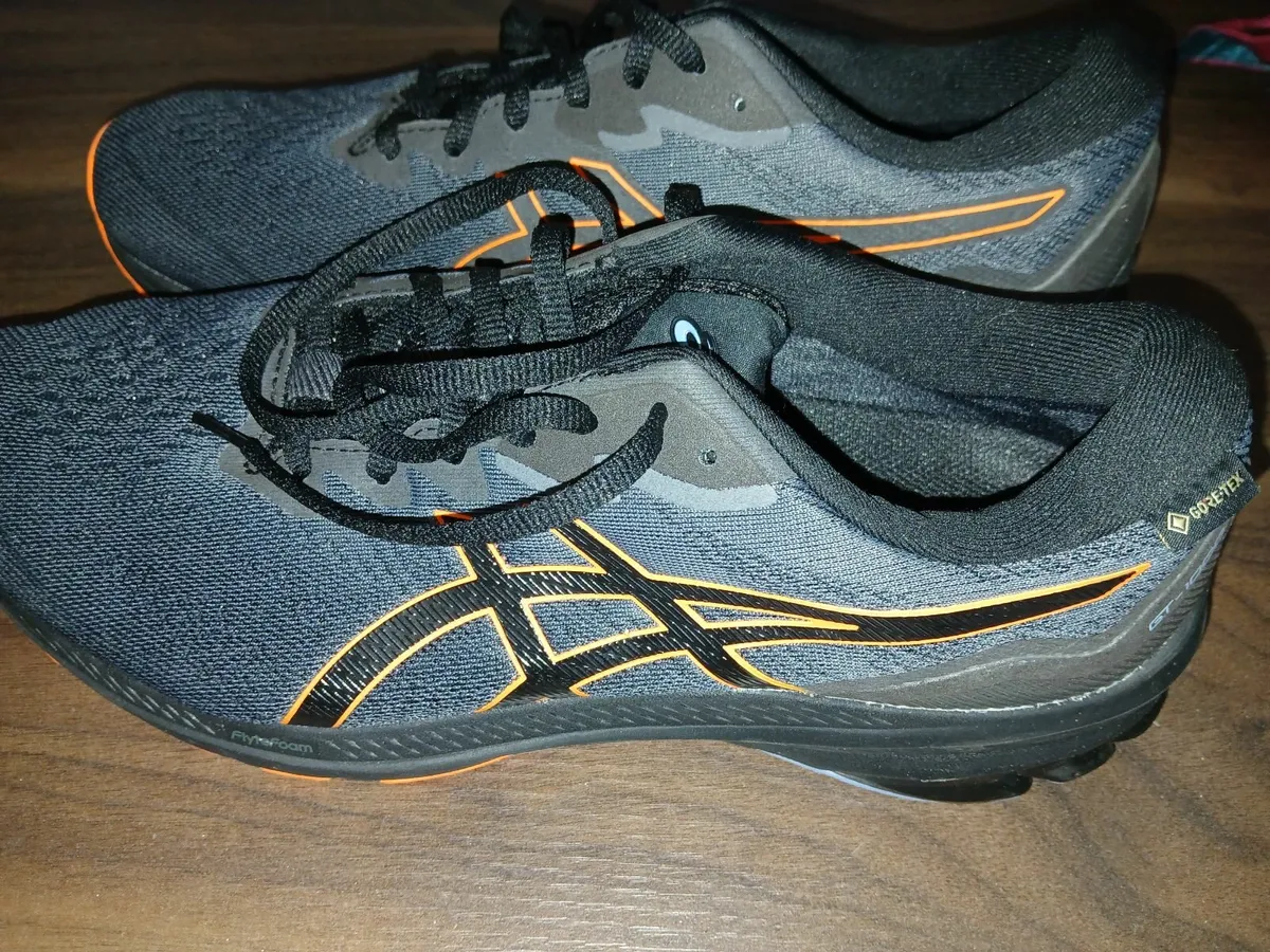 Asics GT-1000 Runners UK 10 Men - Image 1