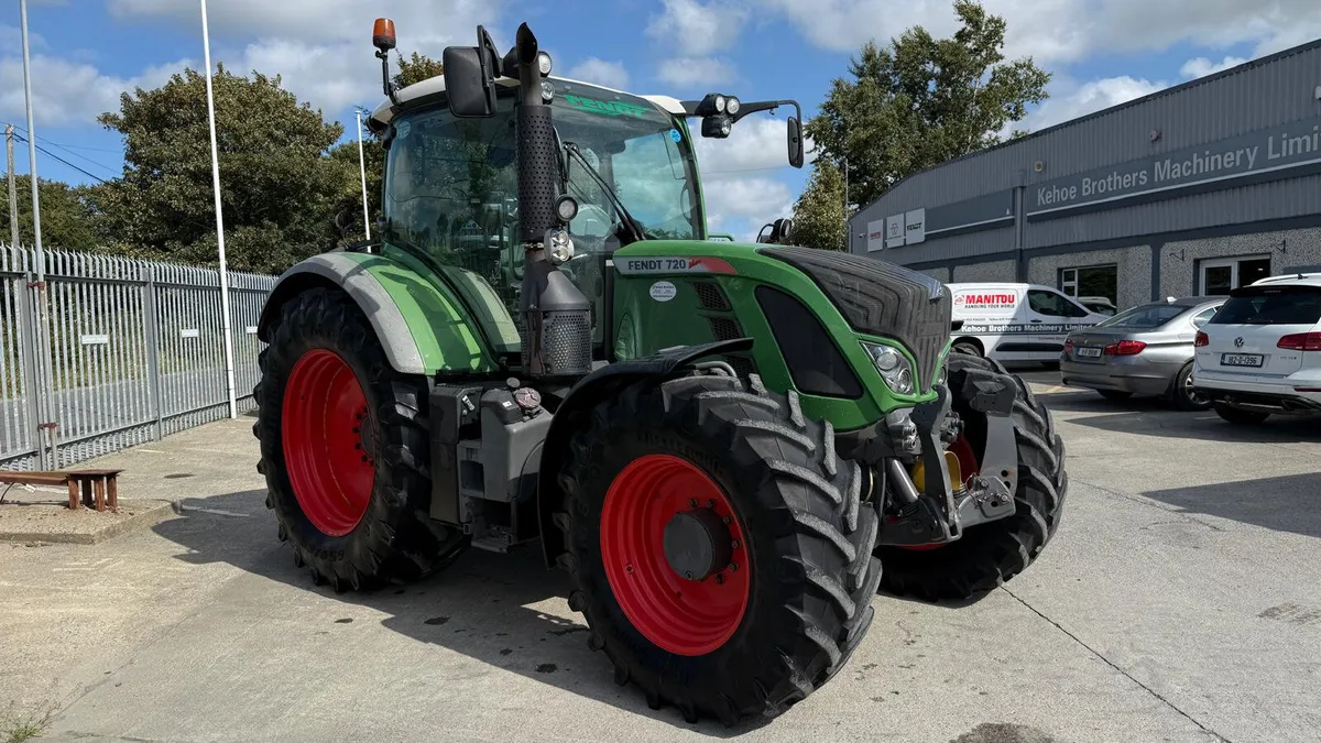 Fendt 720 Profi - €87,500 + VAT - Image 2