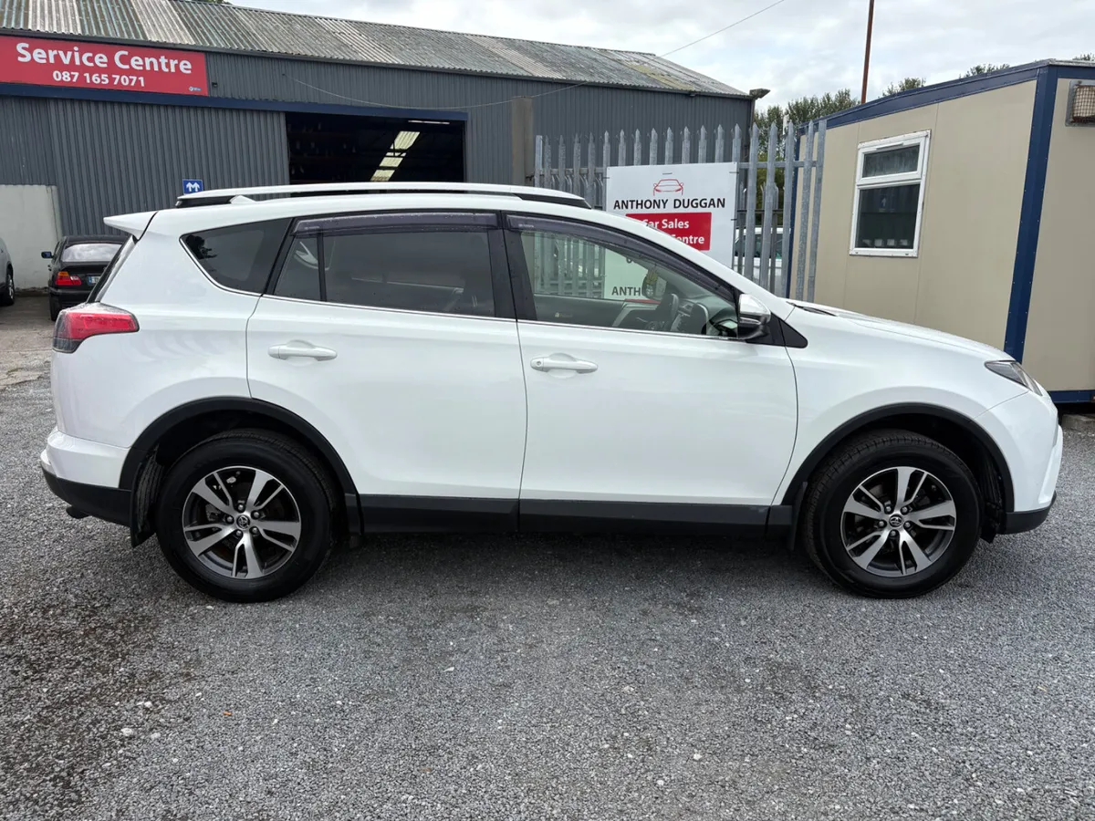 Toyota RAV4 2.0d4d - Image 2