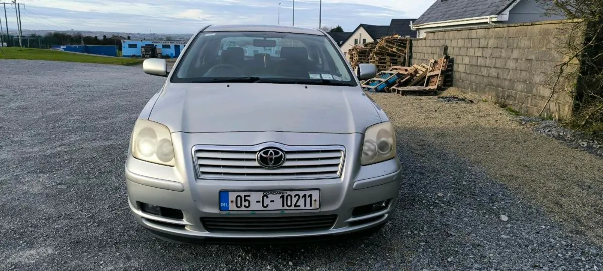 Toyota avensis 05 ***NEW NCT*** - Image 4