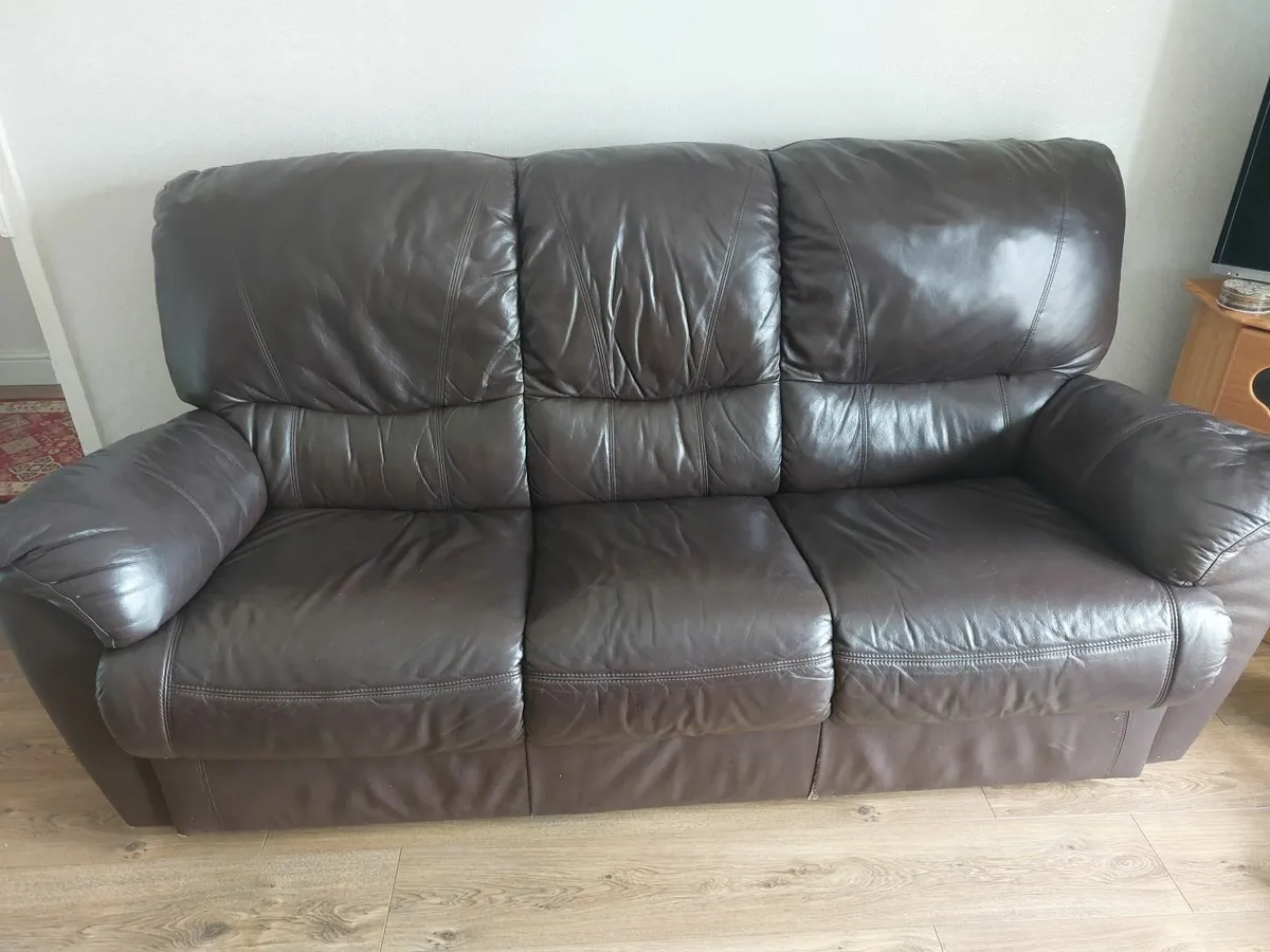 Suite of Furniture - Image 1