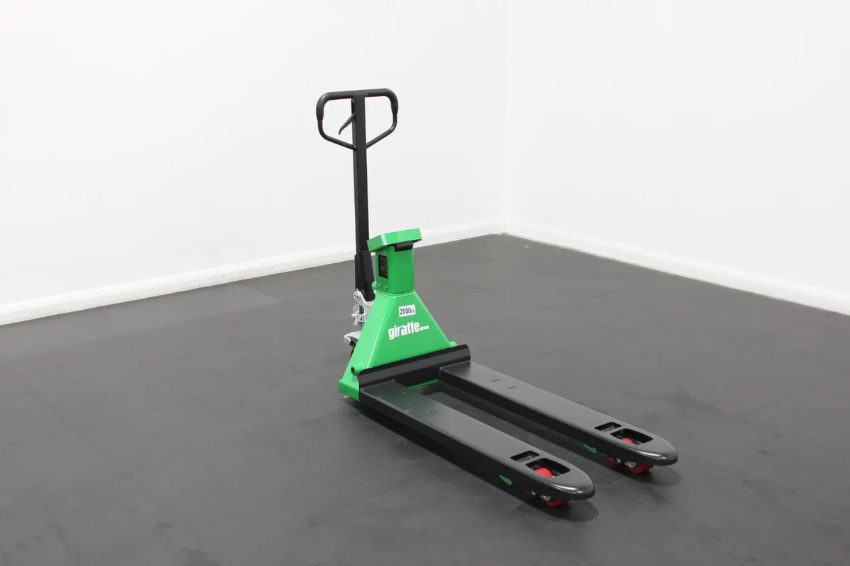 giraffe - 2.0T Manual Pallet Truck with Scales - Image 1