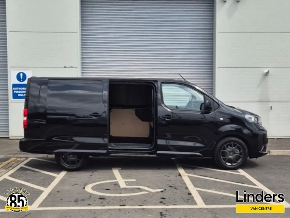 Opel Vivaro 252 LWB Sportive 0kms PRE REG - Image 3