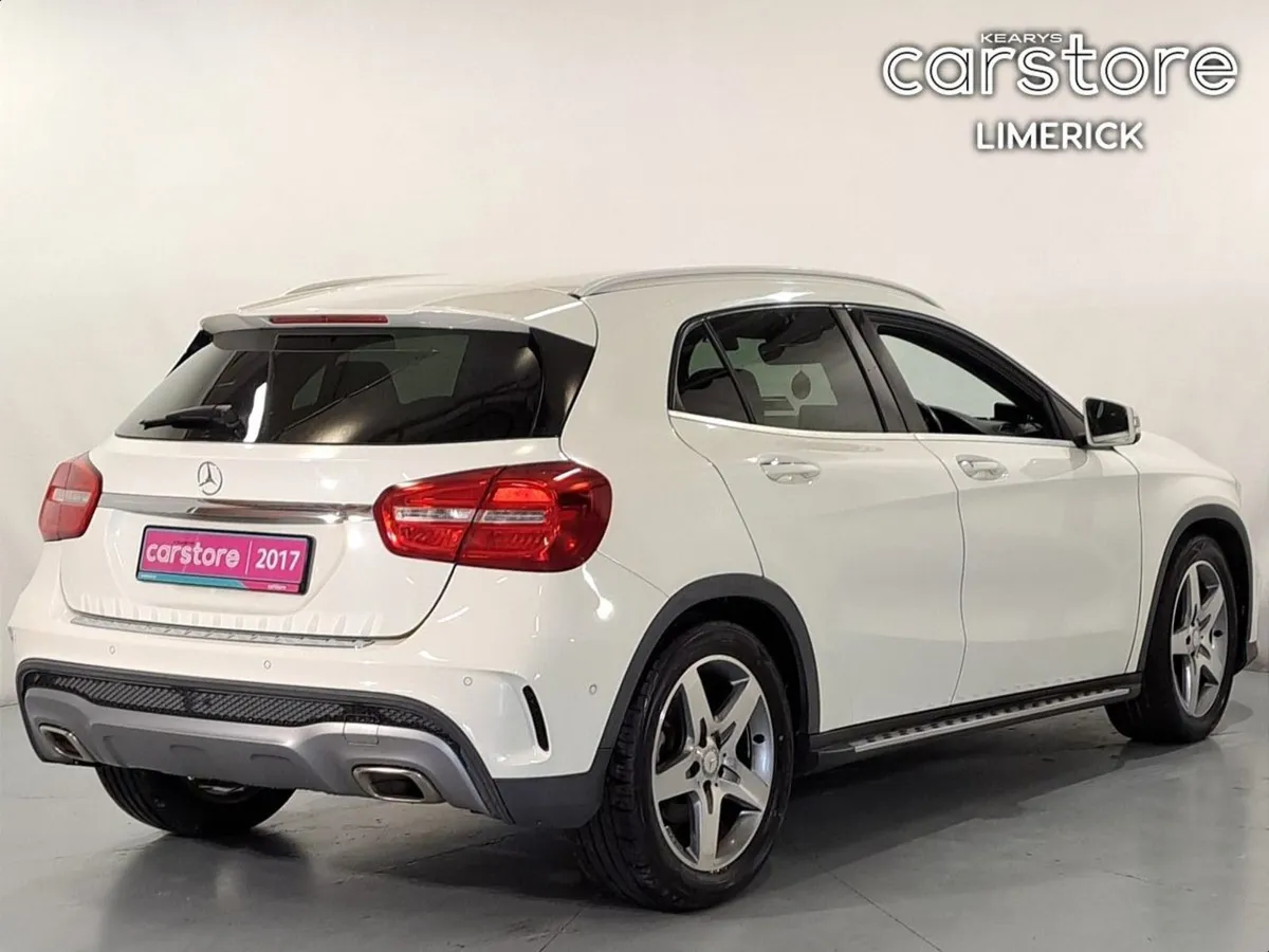 Mercedes-Benz GLA 180 Auto 1.6 PET - Image 3