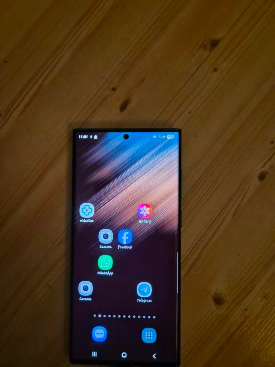 SAMSUNG S22 ULTRA 5G - Image 3