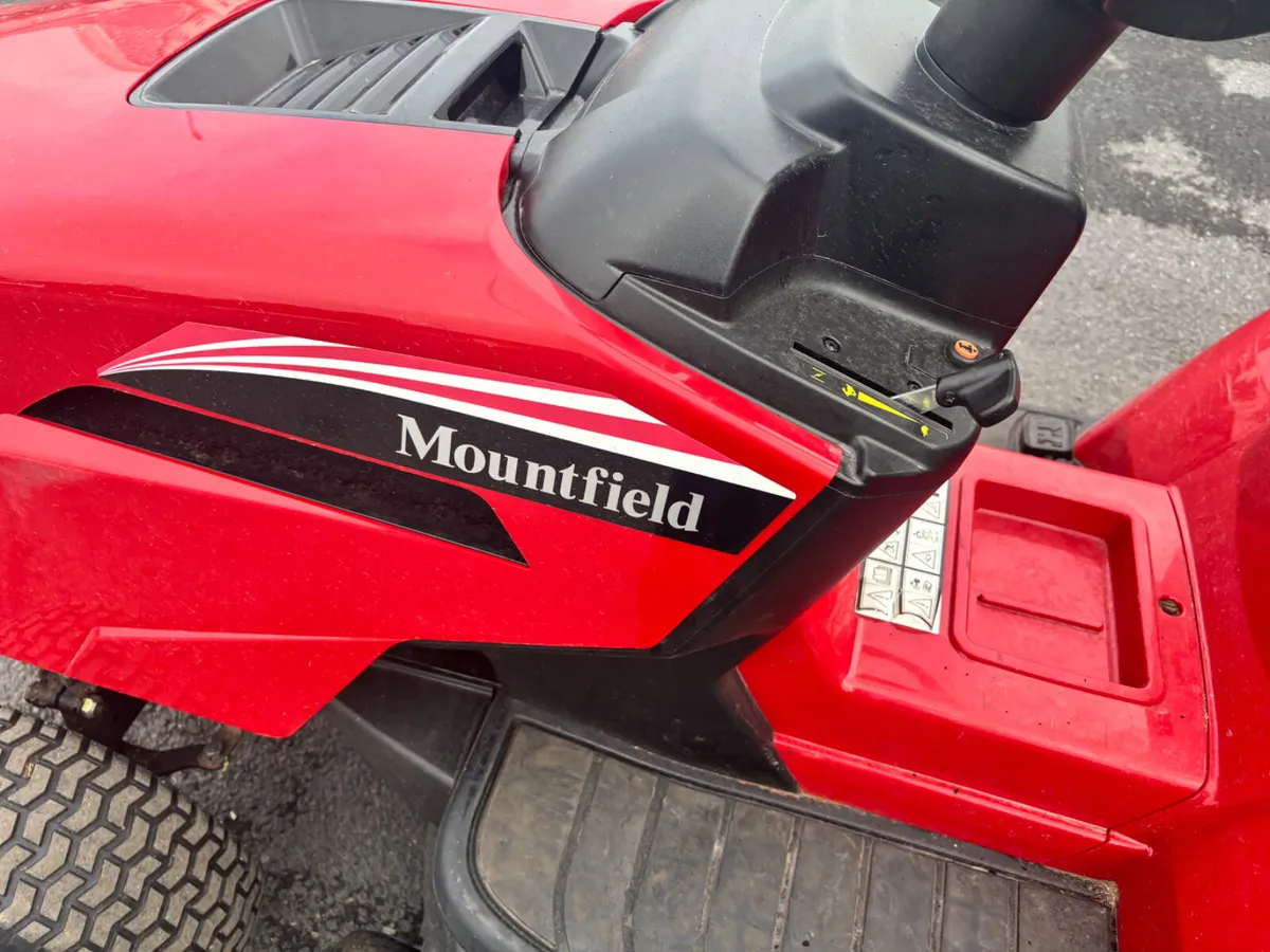 Mountfield 1530H Ride on Tractor Mower - Image 4