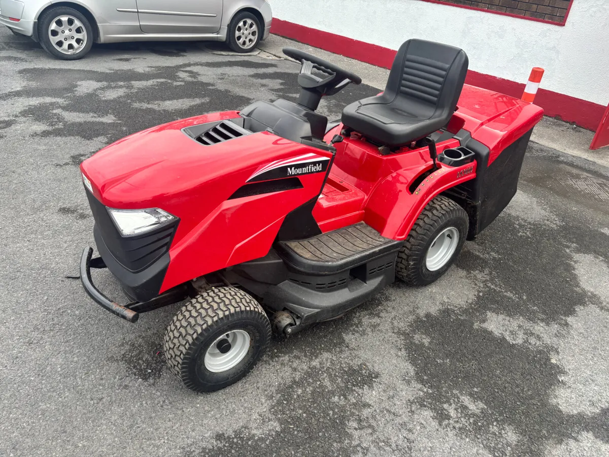 Mountfield 1530H Ride on Tractor Mower - Image 3