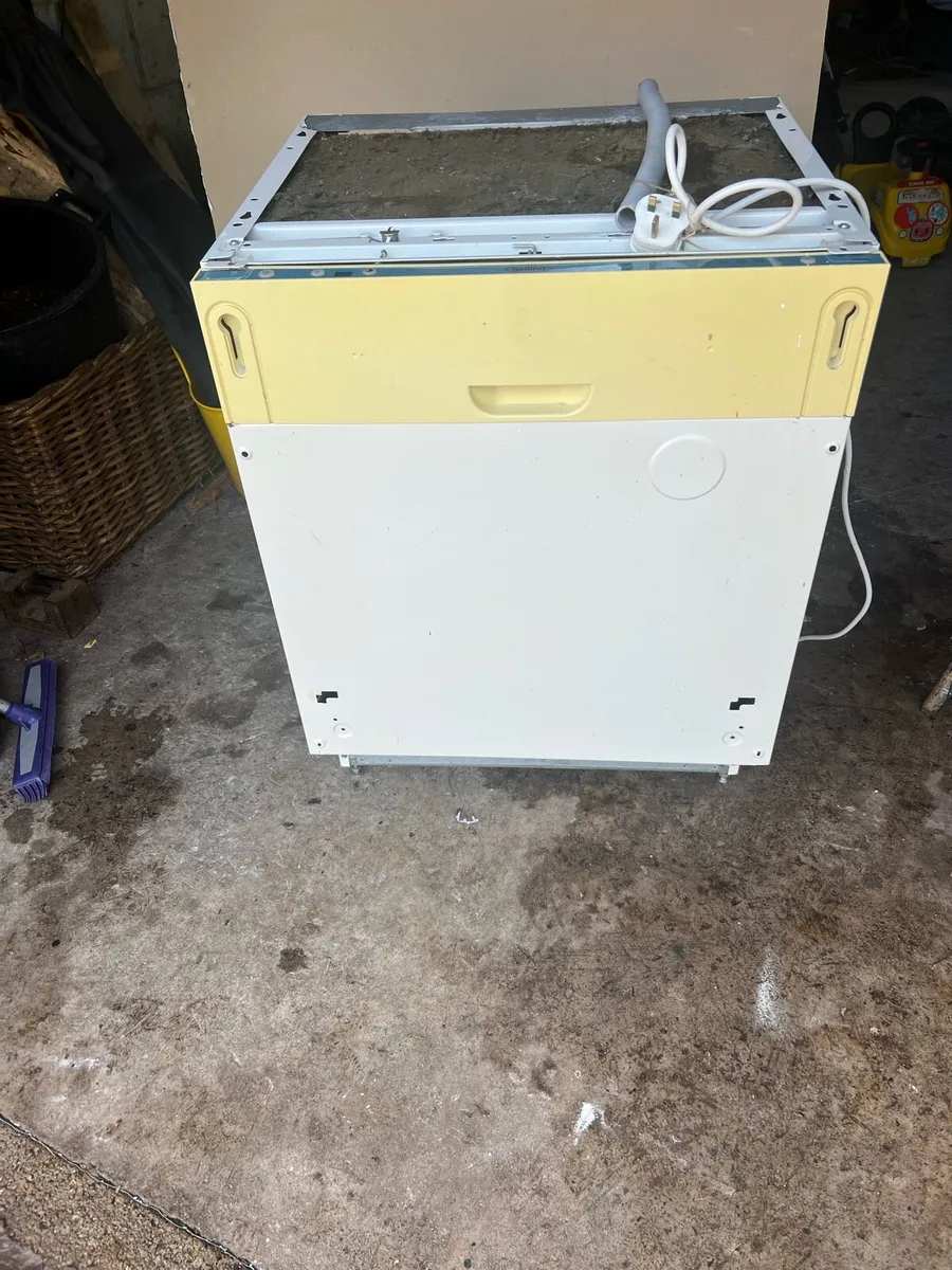 Dishwasher Integrated type - Image 1