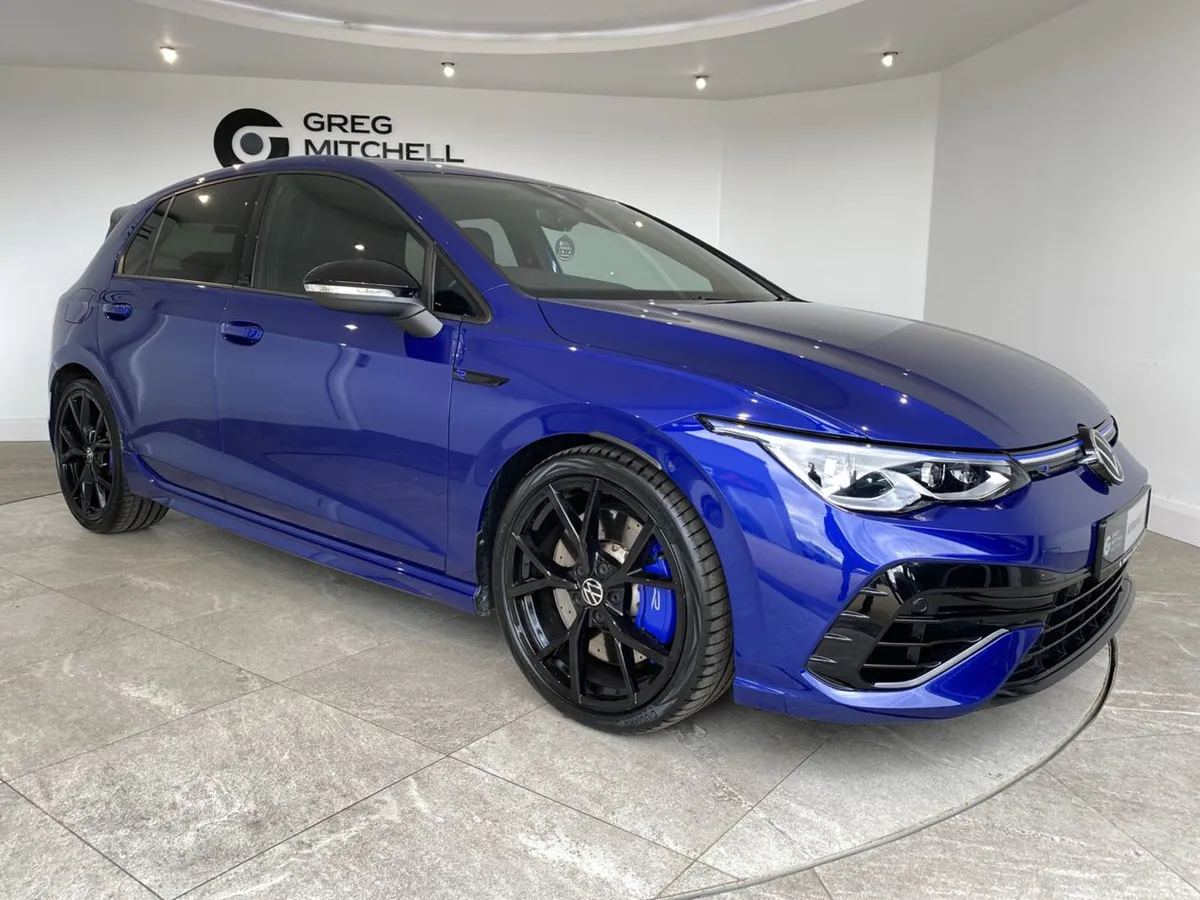 Volkswagen Golf 2023 - Image 1