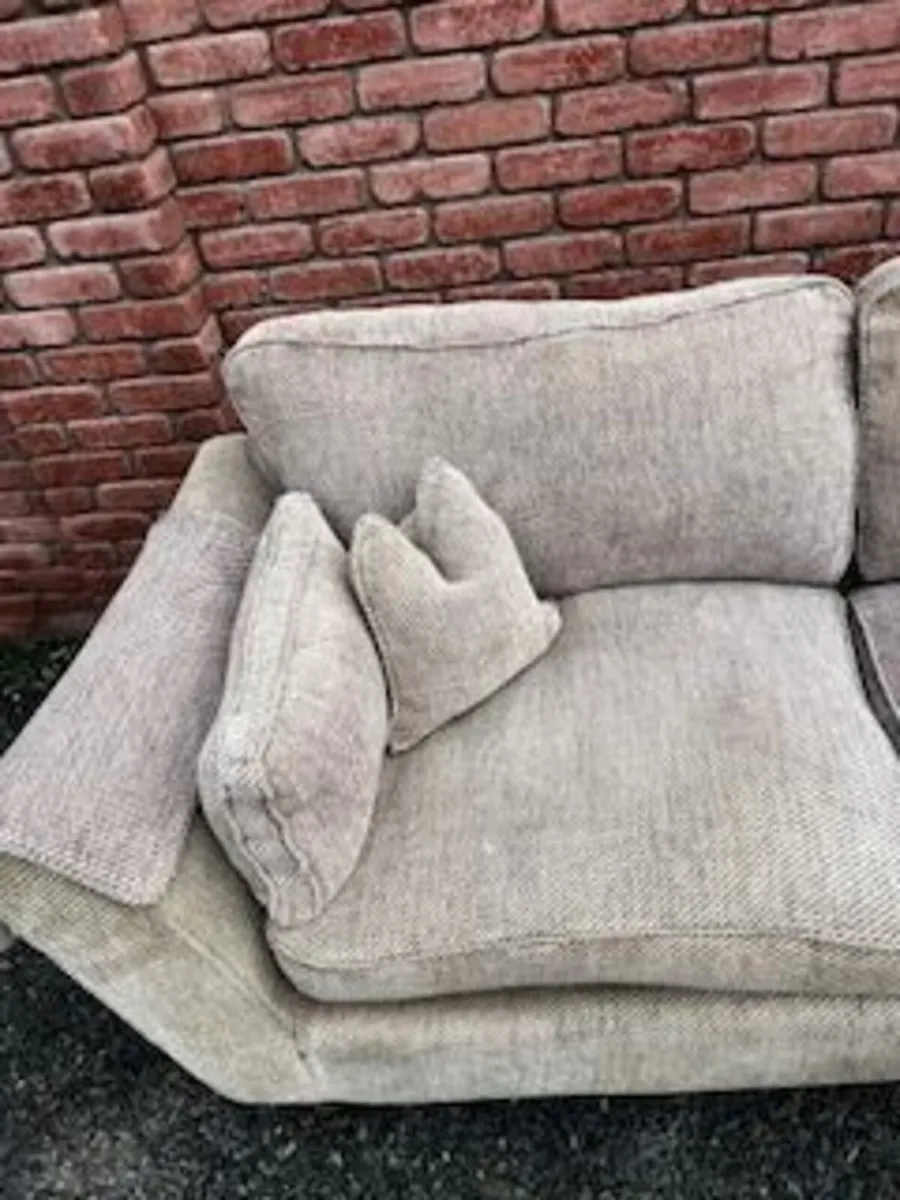 Sofa - Image 2