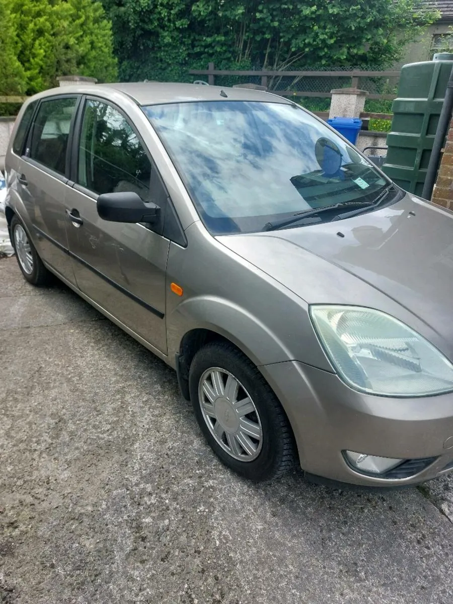 Ford fiesta 1.4 petrol - Image 1