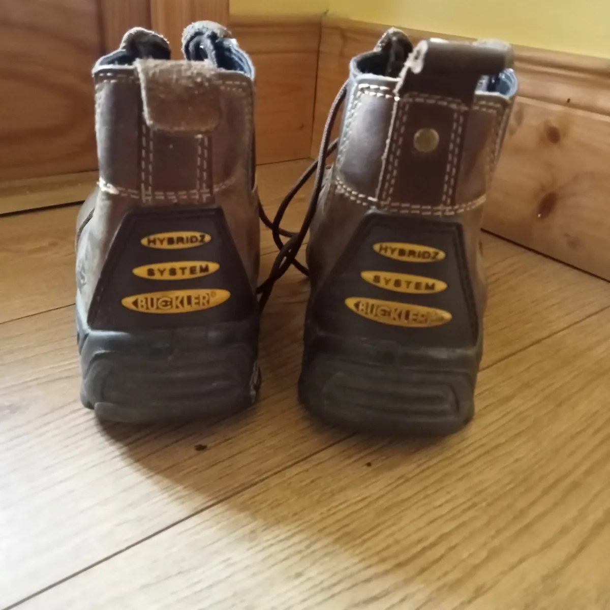 Buckler work boots / work wear / safety boots - Image 4