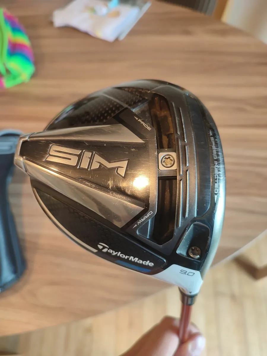 TaylorMade SIM Driver – Graphite Design Shaft - Image 1