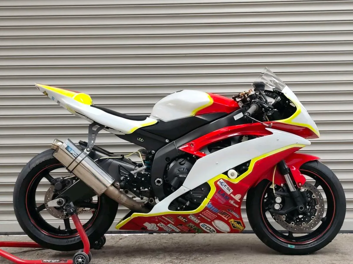 Yamaha R6 Race Bike Mint - Image 2