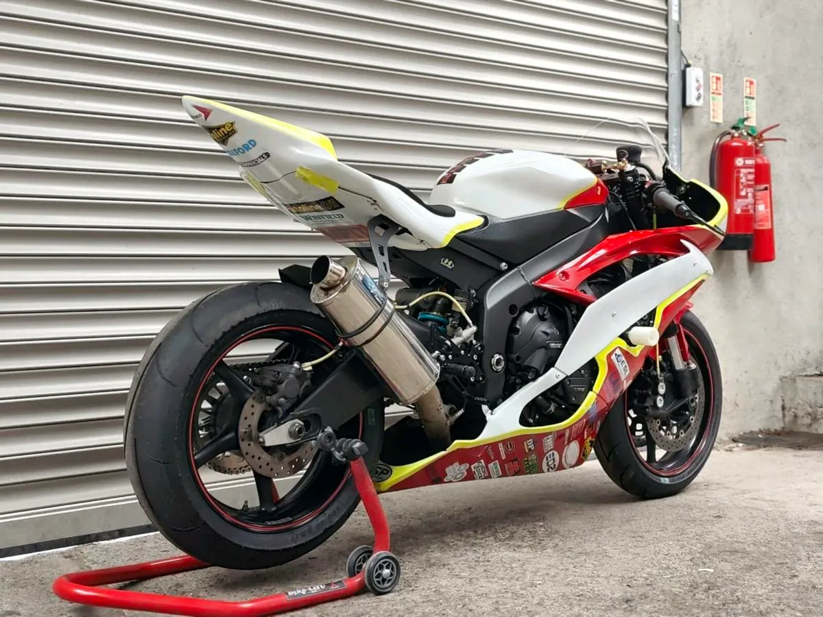 Yamaha R6 Race Bike Mint - Image 3