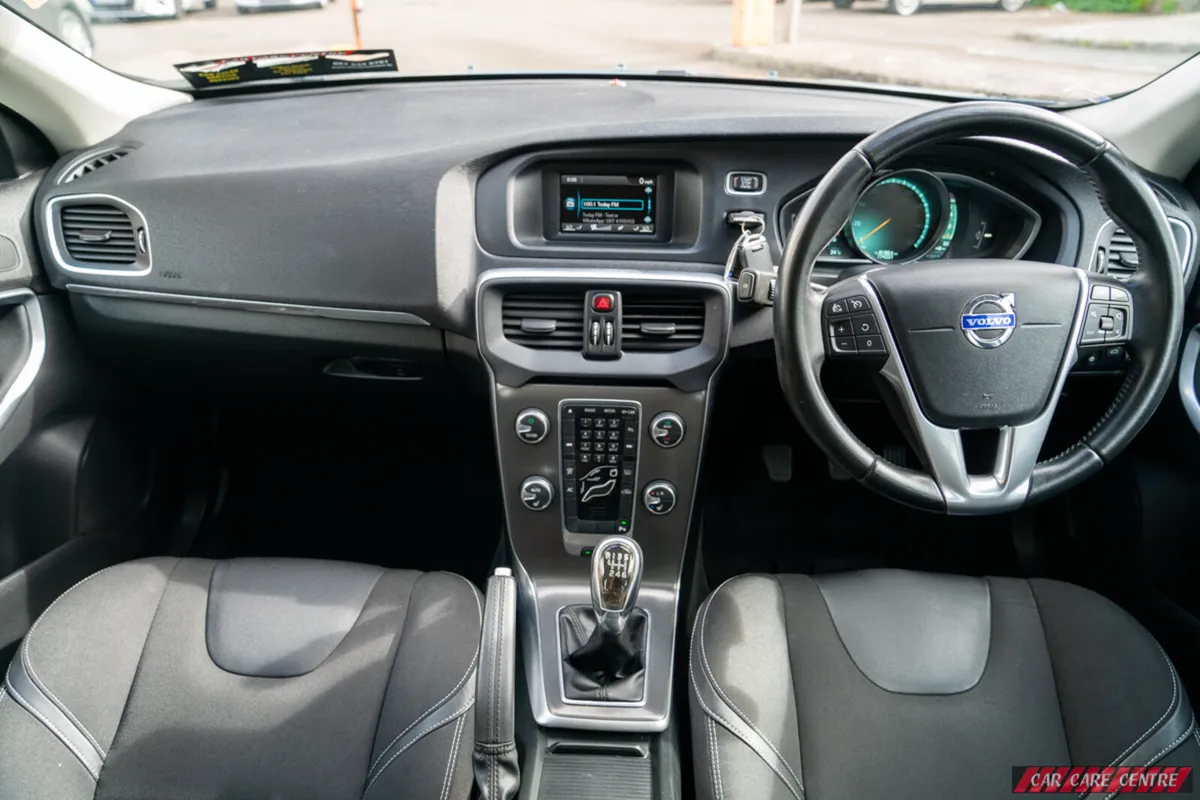 🔥 2014 Volvo V40 1.6 Petrol 🔥 New NCT - Image 3