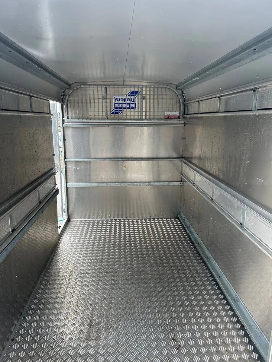New iforWilliams cattle trailer - Image 3