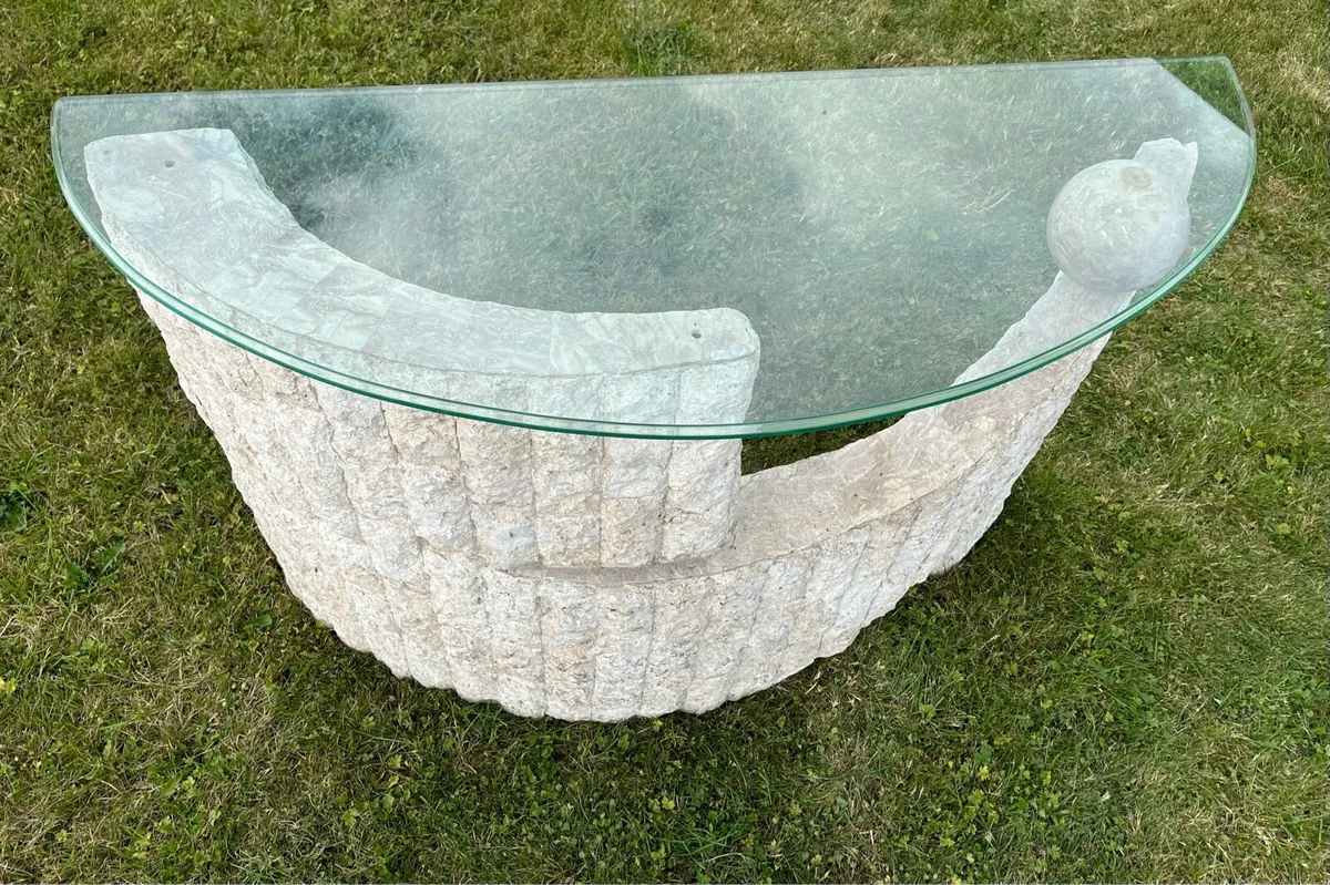 Decorative stone hall table - Image 2