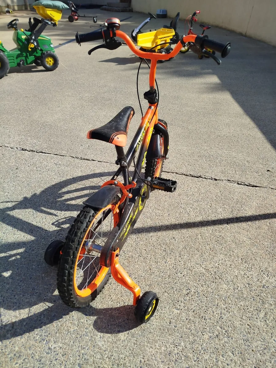 16" Fire Strike Bike - Image 2