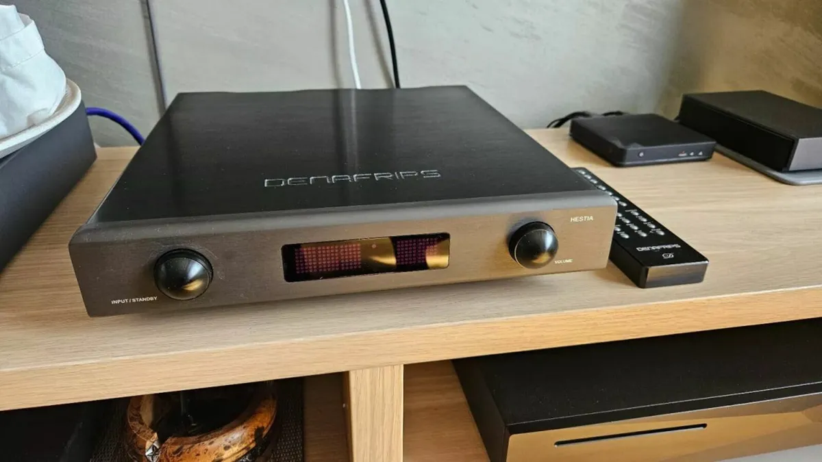 Denafrips Hestia Preamp - Image 2