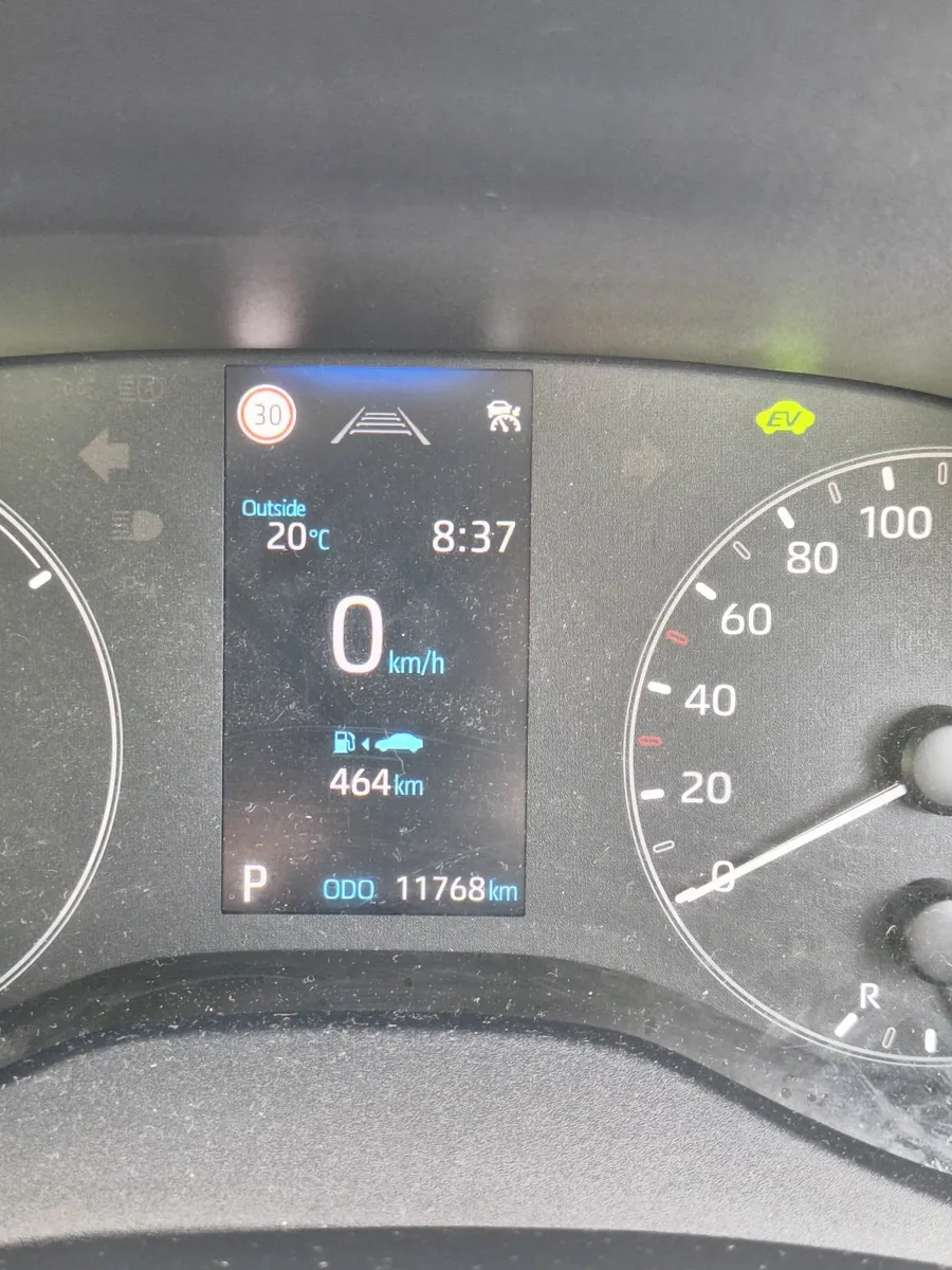 Toyota Yaris 2024 - Image 3