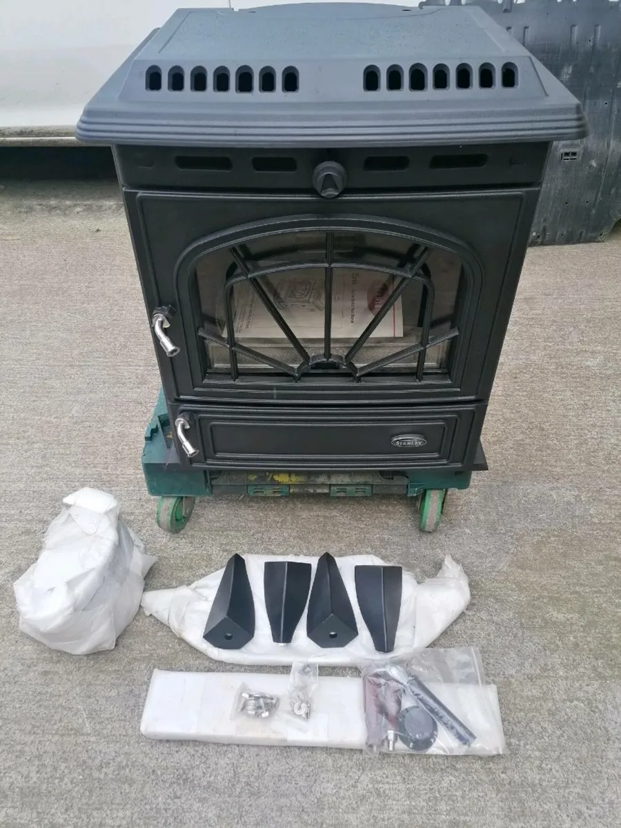 Stanley Erin stove (brand new) - Image 1