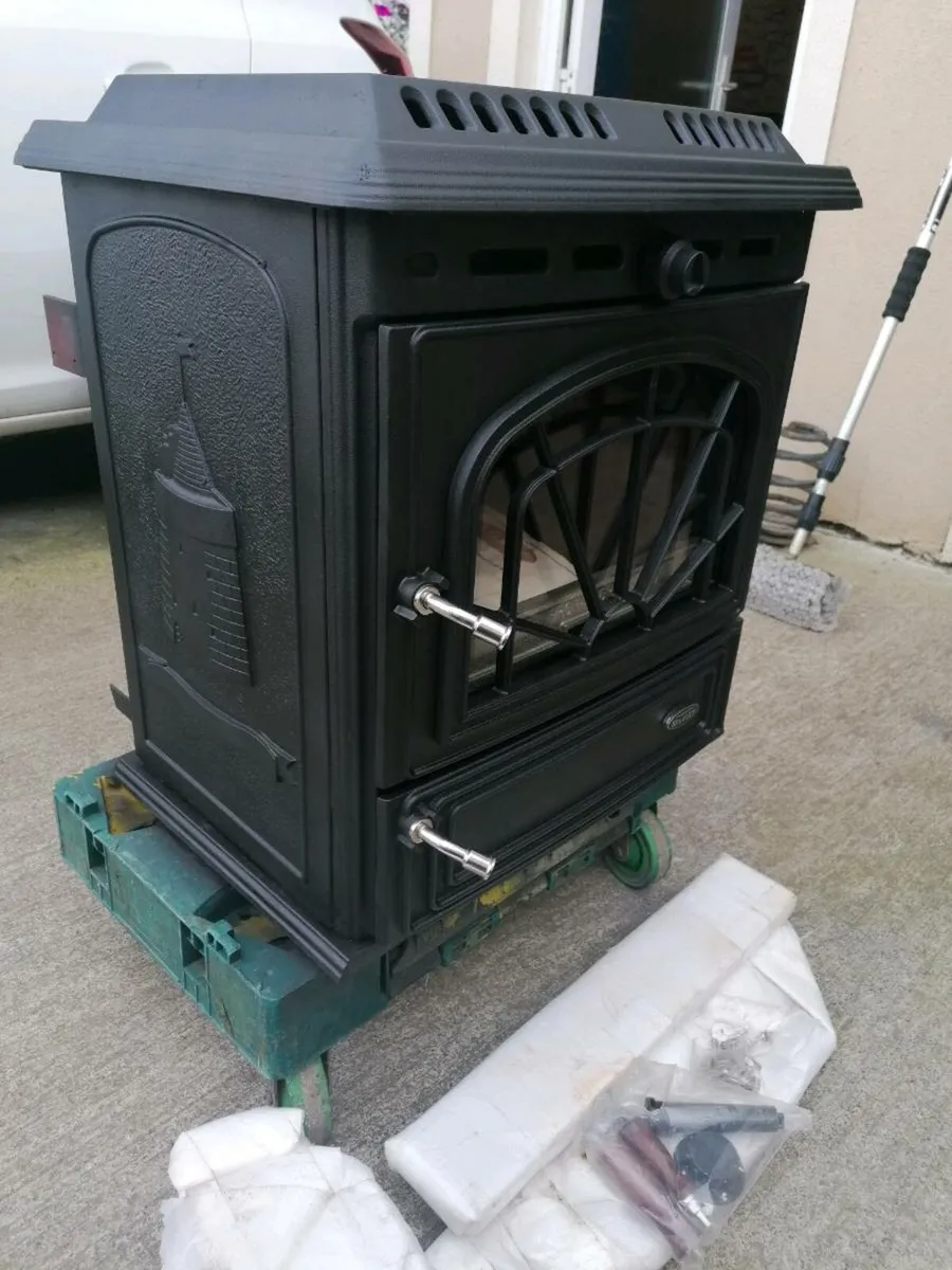 Stanley Erin stove (brand new) - Image 3