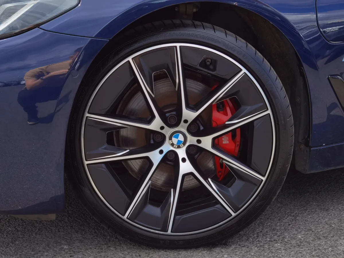 BMW 5 SERIES 530E XDRIVE M SPORT EDITION - Image 2