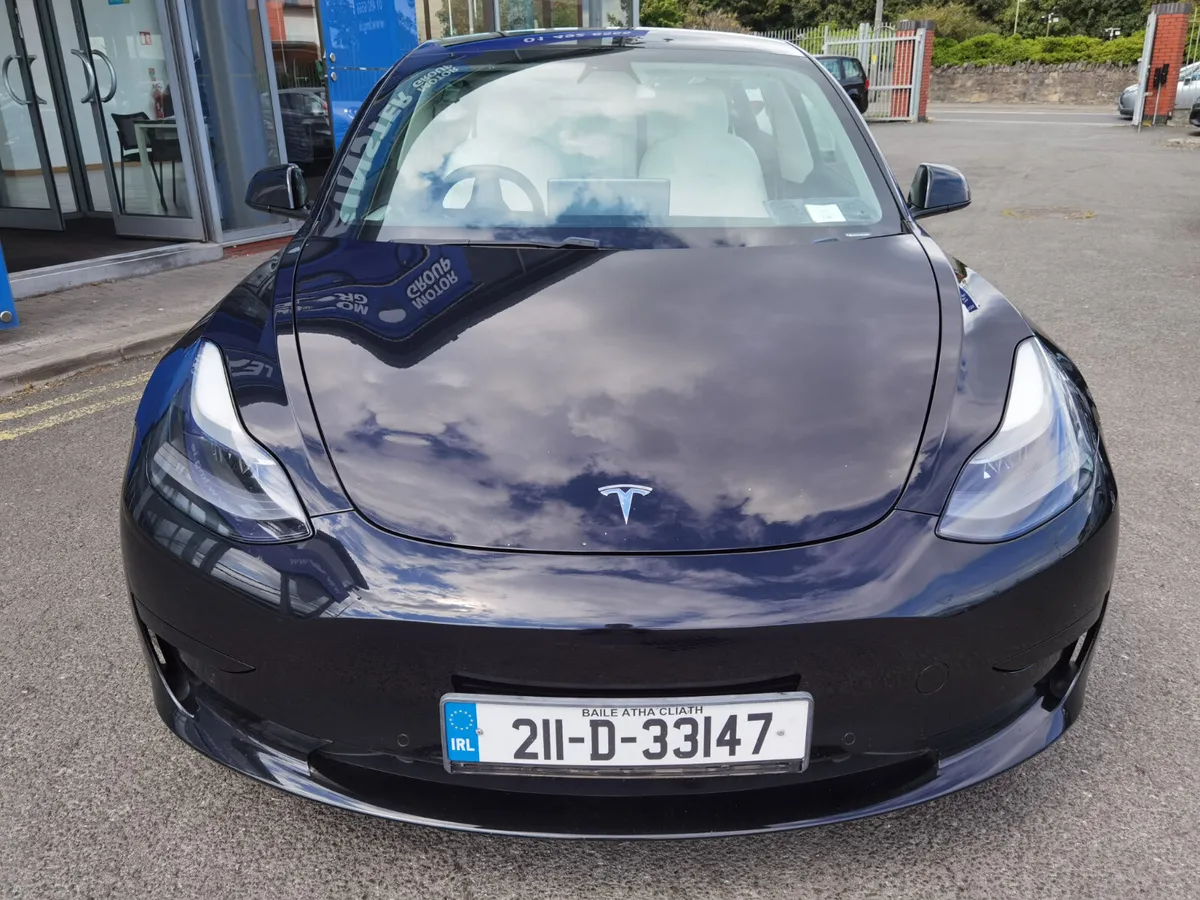 TESLA MODEL 3 STANDARD RANGE+ AWD - Image 3