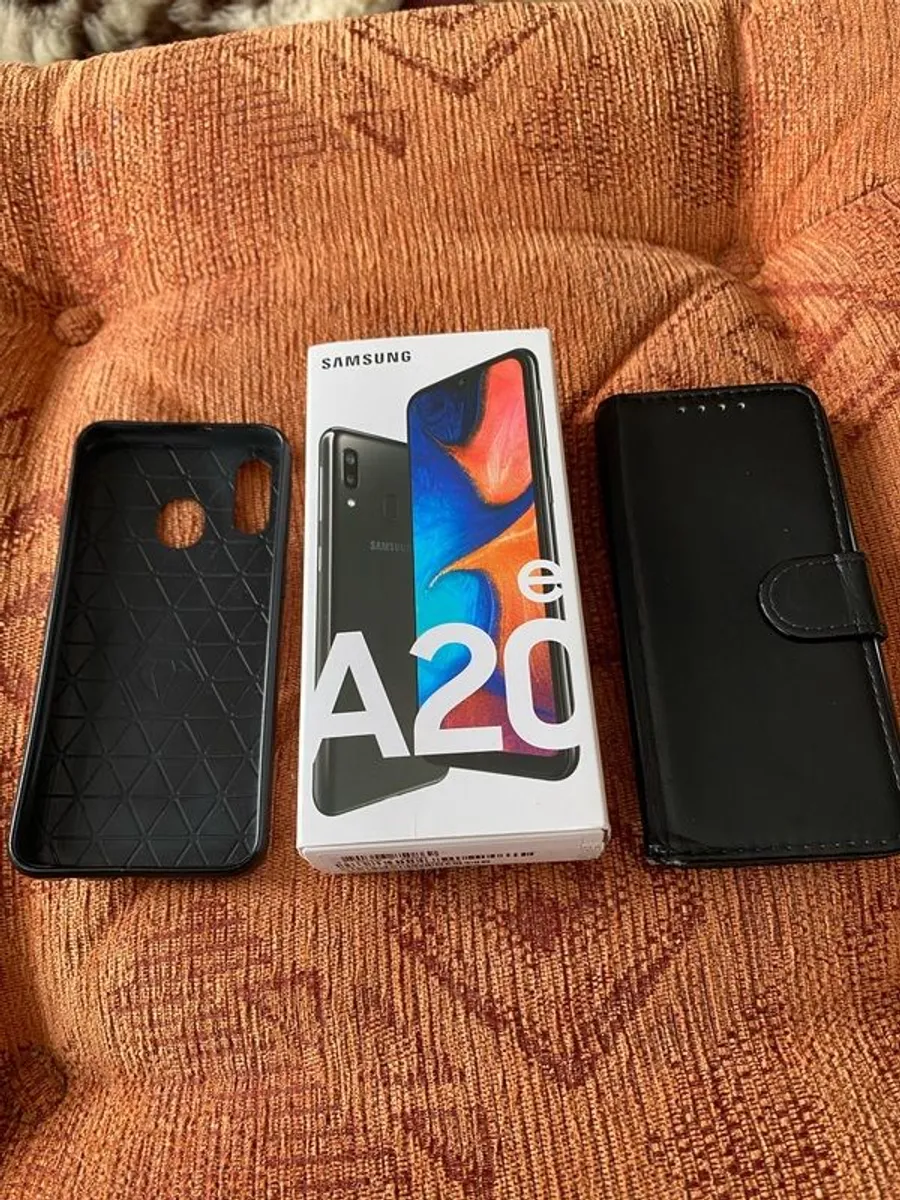 Samsung Galaxy A20e - Image 1