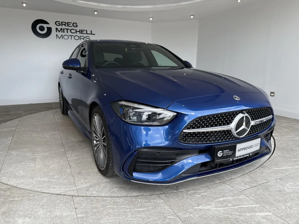 Mercedes-Benz C-Class 2023 - Image 3