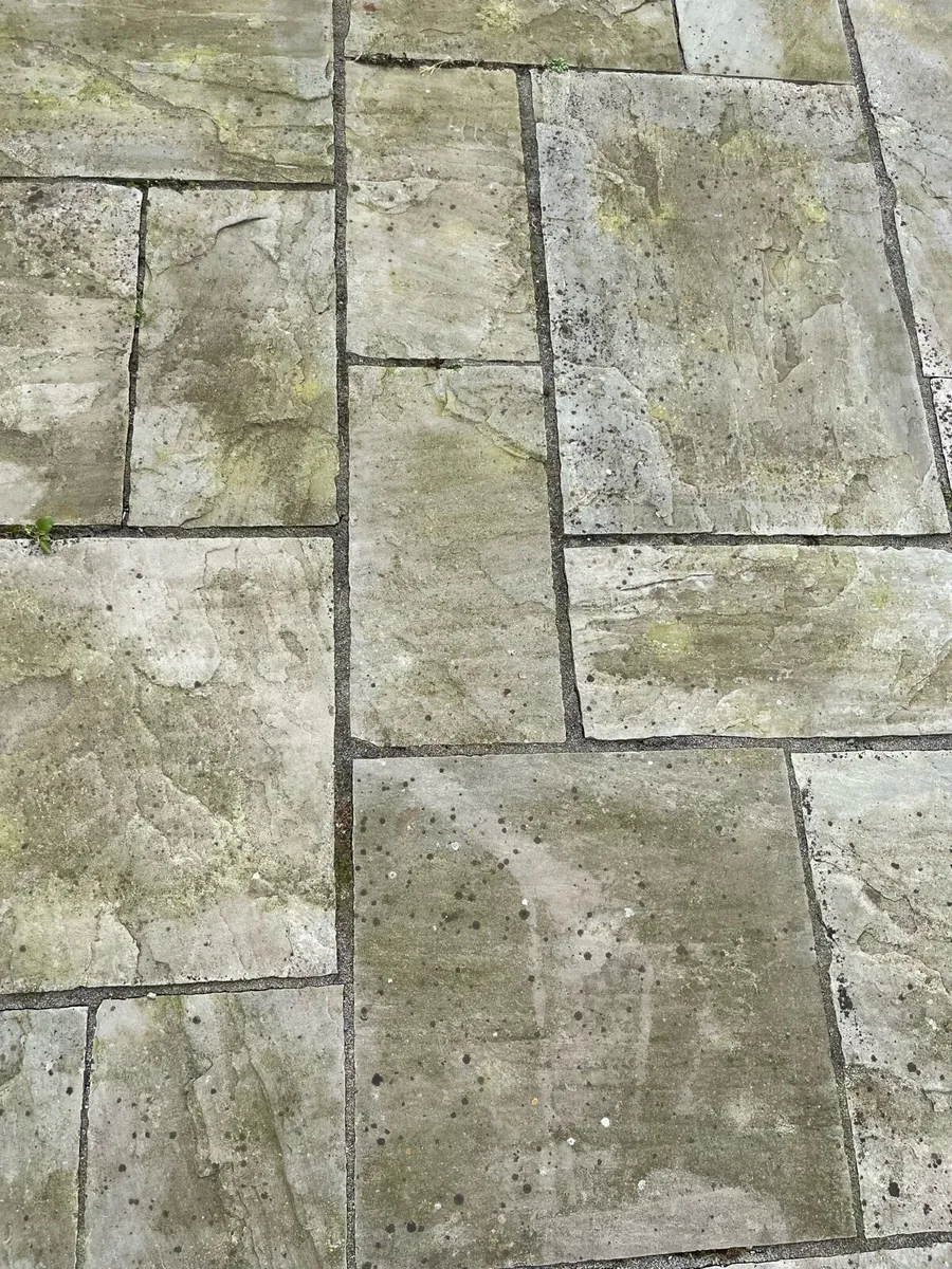 Paving slabs - Image 1